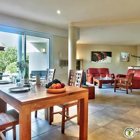 Localise - A80 - La Villa Blanche - Cote Jardin - Plain-Pied - Wifi Inclus - Draps Inclus - Animaux Bienvenue Guilvinec Exterior photo