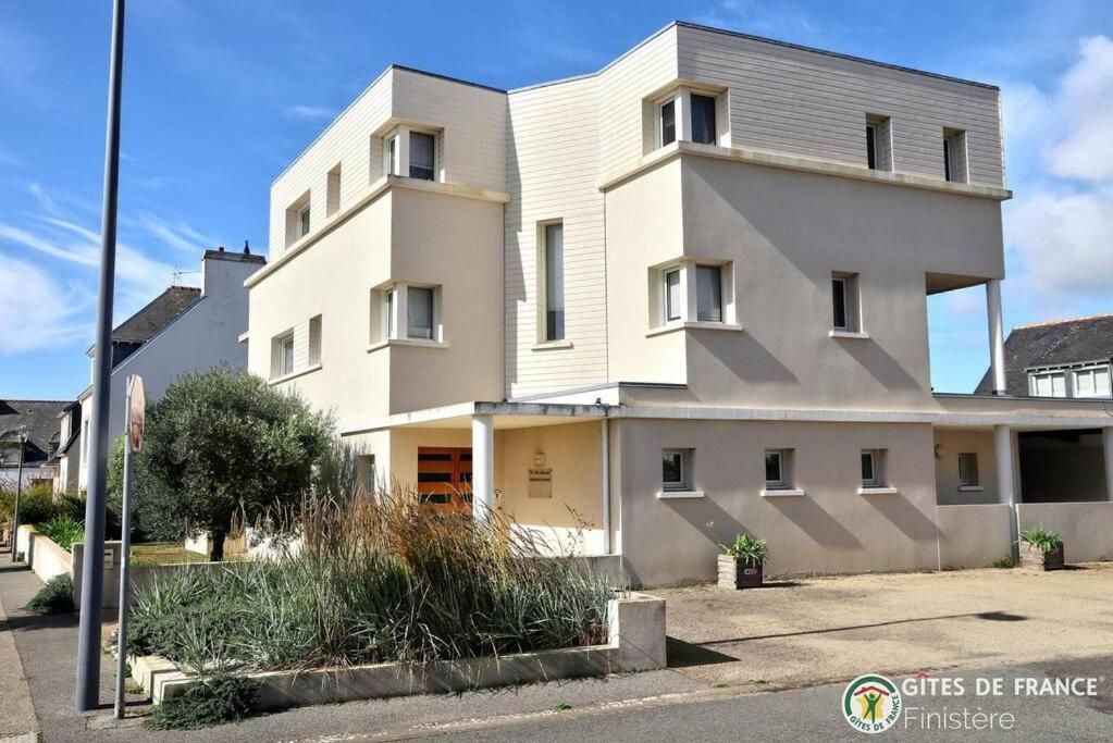 Localise - A80 - La Blanche - Cote Jardin - Plain-pied - Wifi Inclus - Draps Inclus - Animaux Bienvenue * Guilvinec